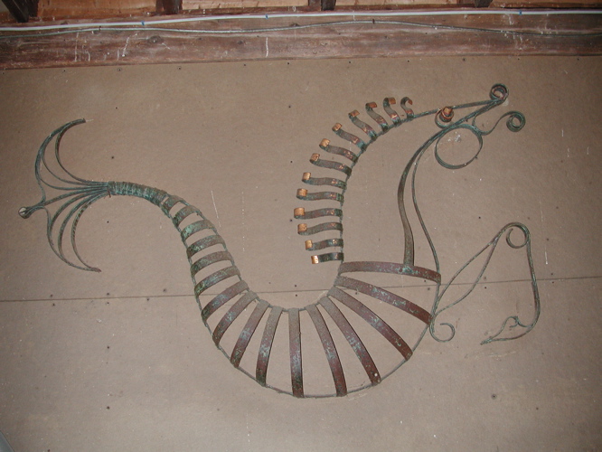 Seahorse-metal 2